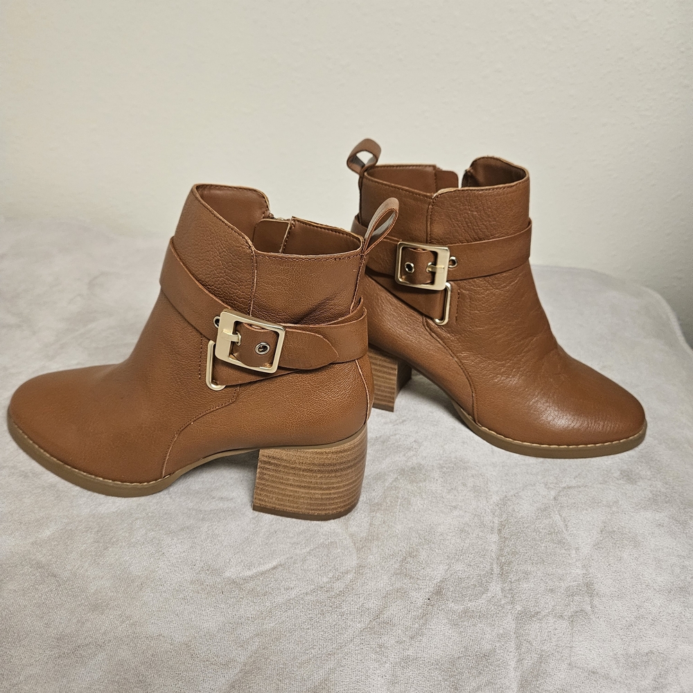 LIVERPOOL LOS ANGELES ENCINO BOOTIE